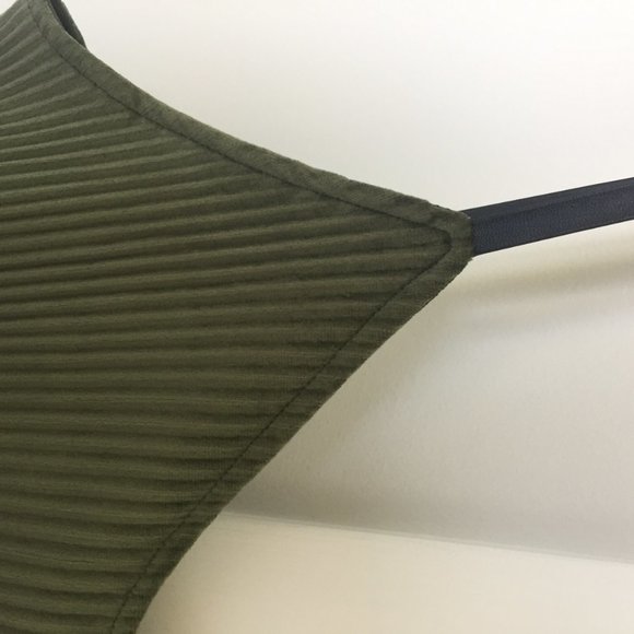 NWT Pink Martini Green Dress - Picture 2 of 4